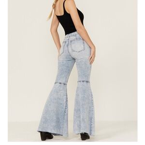 We the Free, Float On flare jeans